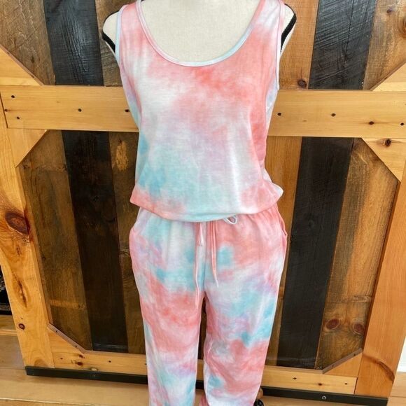 Nwot sleeveless elastic waistband jumpsuit size S - Picture 3 of 11
